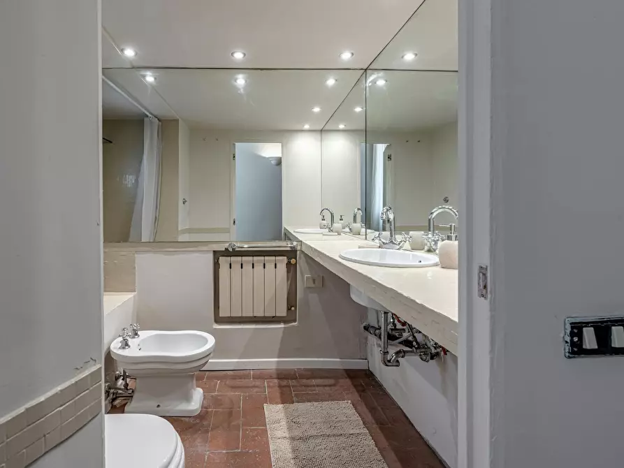 Immagine 8 di Appartamento in affitto  in Via del Monte alle Croci a Firenze