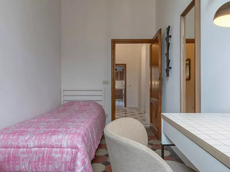 Immagine 4 di Camera in affitto  in Viale Francesco Petrarca a Firenze