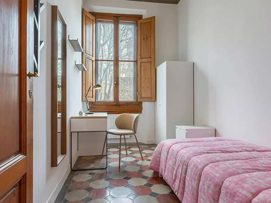 Immagine 8 di Camera in affitto  in Viale Francesco Petrarca a Firenze