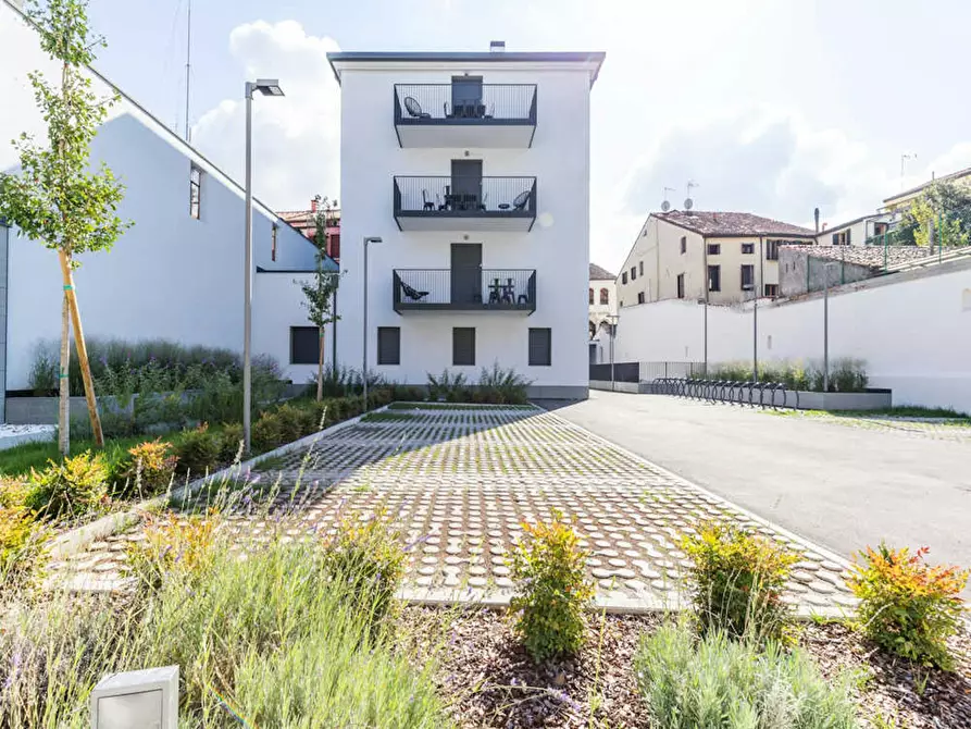Immagine 10 di Camera in affitto  in Via Ospedale Civile a Padova