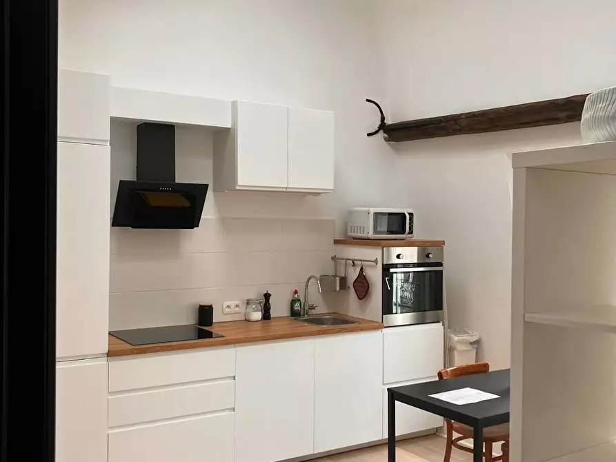 Immagine 5 di Appartamento in affitto  in Rue de l'Enseignement a Bruxelles