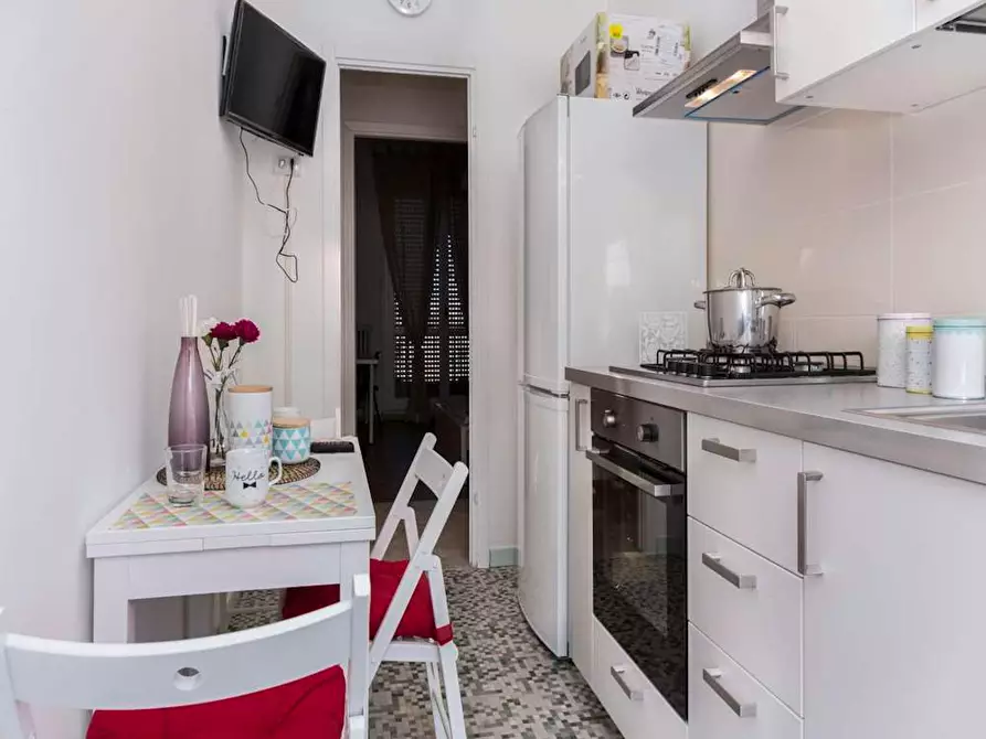 Immagine 9 di Camera in affitto  in Via delle Acacie a Buccinasco