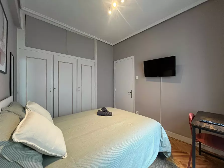 Immagine 7 di Camera in affitto  in Atxukarro Doktorearen Kalea a Bilbao