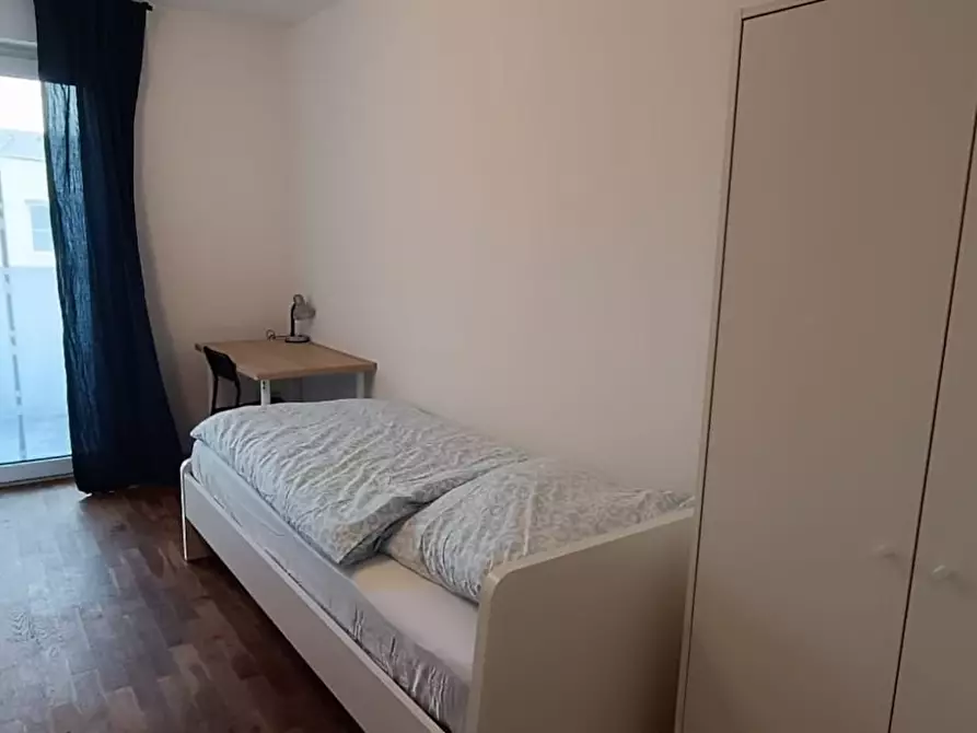 Immagine 1 di Camera in affitto  in Ernst-Mehlich-Straße a Dortmund