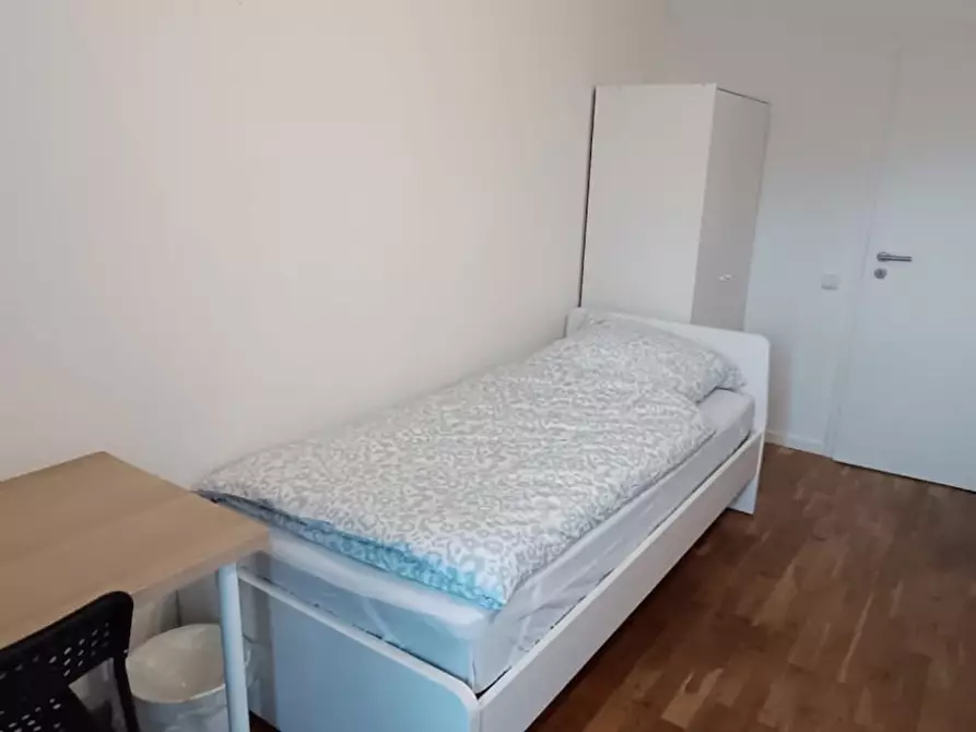 Immagine 2 di Camera in affitto  in Ernst-Mehlich-Straße a Dortmund