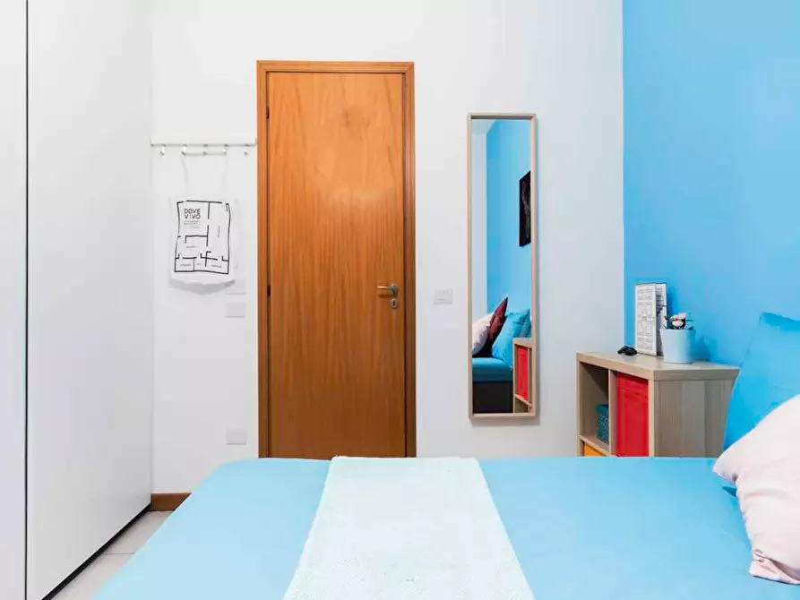 Immagine 3 di Camera in affitto  in Via Fiume delle Perle a Roma