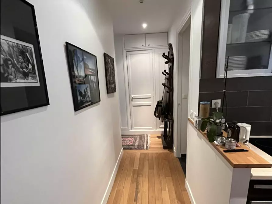 Immagine 3 di Appartamento in affitto  in Rue Ballu a Paris