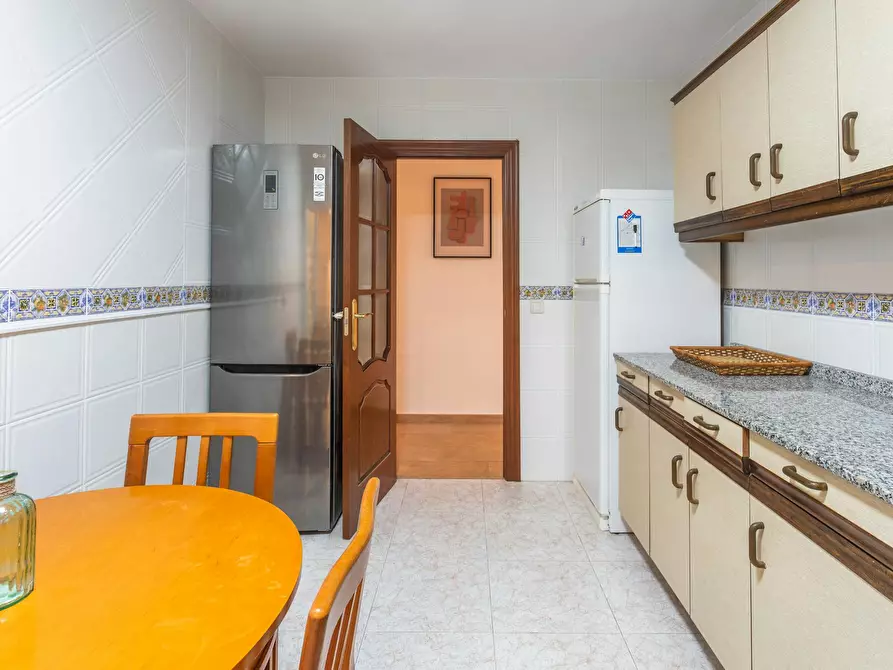 Immagine 6 di Camera in affitto  in Calle Orense a Alicante/Alacant