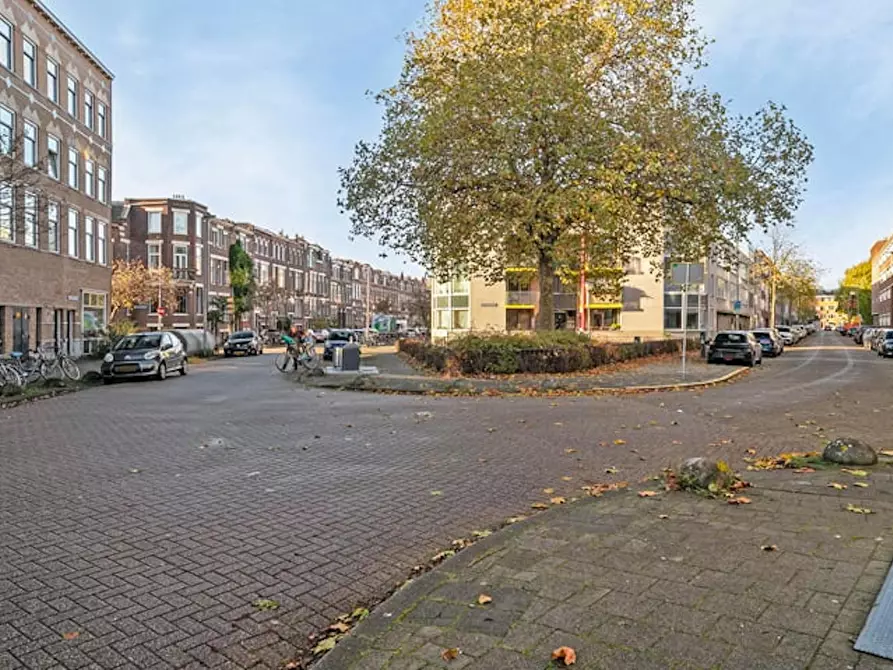 Immagine 10 di Appartamento in affitto  in Willebrordusplein a Rotterdam