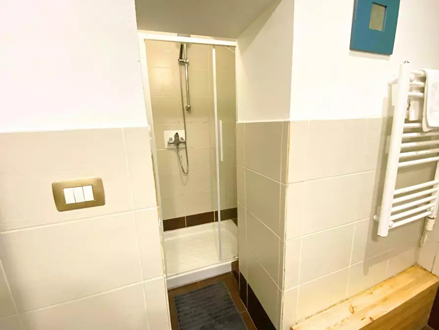 Immagine 10 di Appartamento in affitto  in Via Frassinago a Bologna