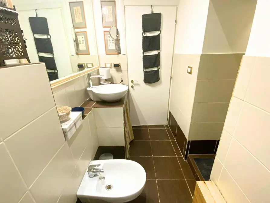 Immagine 9 di Appartamento in affitto  in Via Frassinago a Bologna