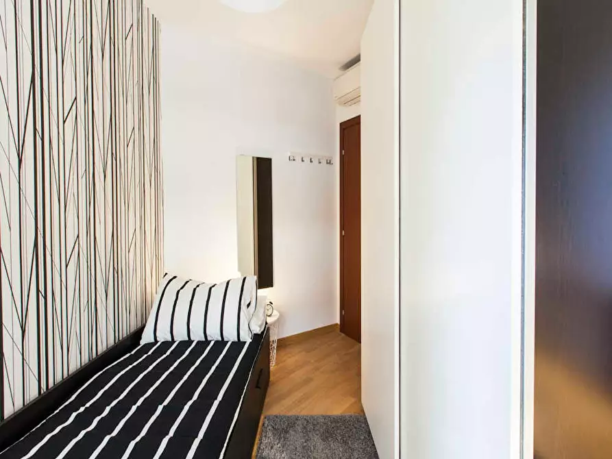 Immagine 2 di Camera in affitto  in Via Privata San Martiniano a Milano