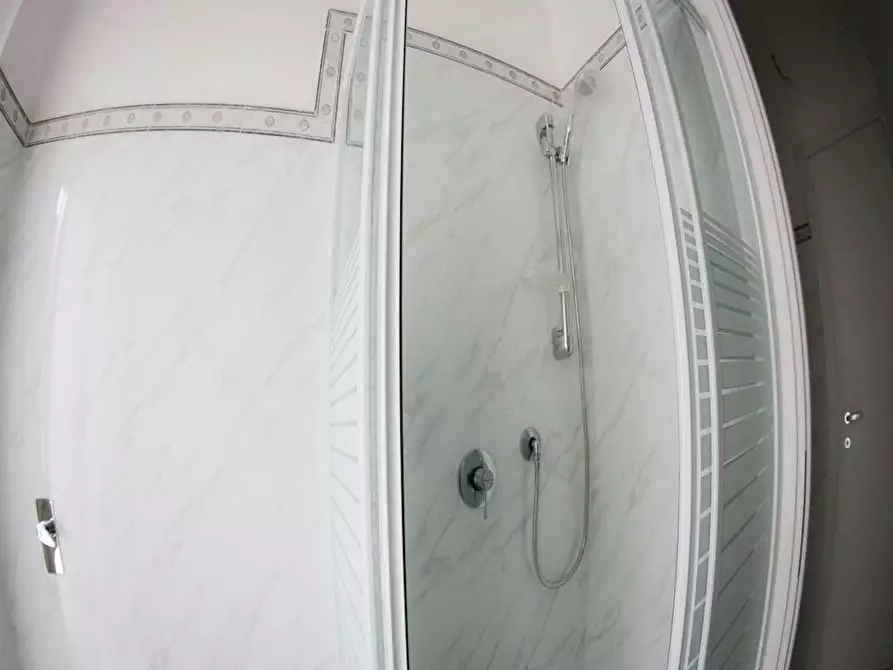 Immagine 7 di Camera in affitto  in Via Vetta D'Italia a Milano