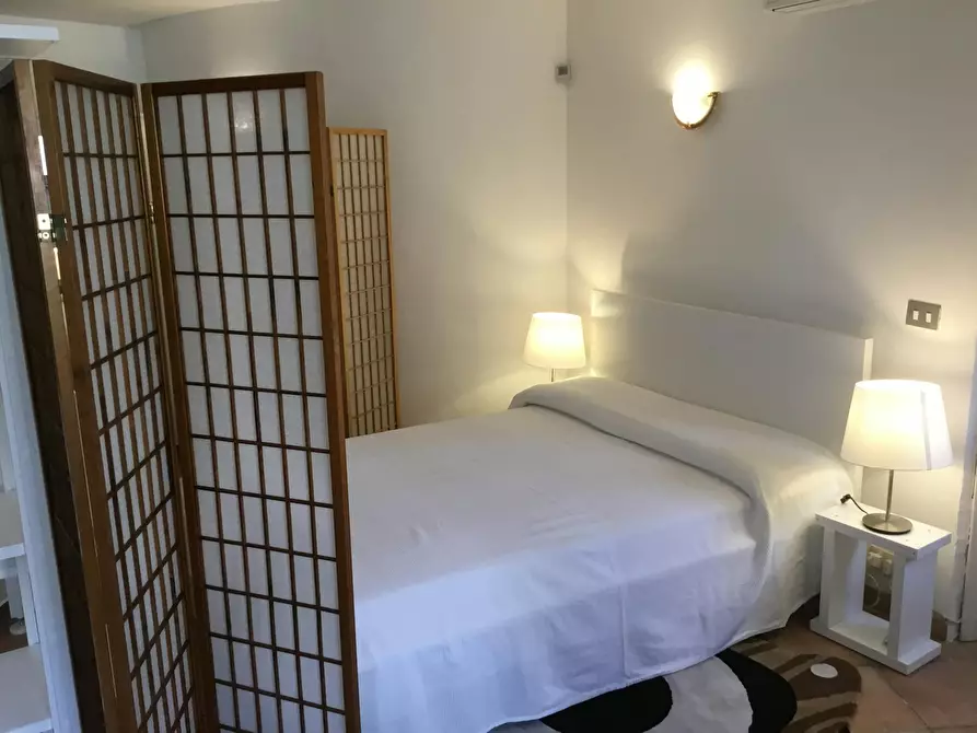 Immagine 2 di Appartamento in affitto  in Via Massimo Meliconi a Roma