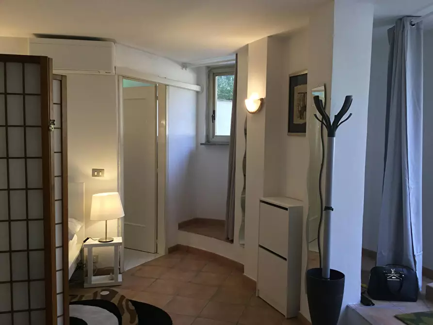 Immagine 10 di Appartamento in affitto  in Via Massimo Meliconi a Roma