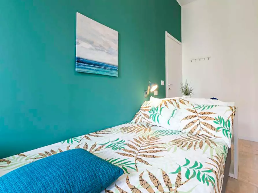 Immagine 1 di Camera in affitto  in Viale Beatrice d'Este a Milano