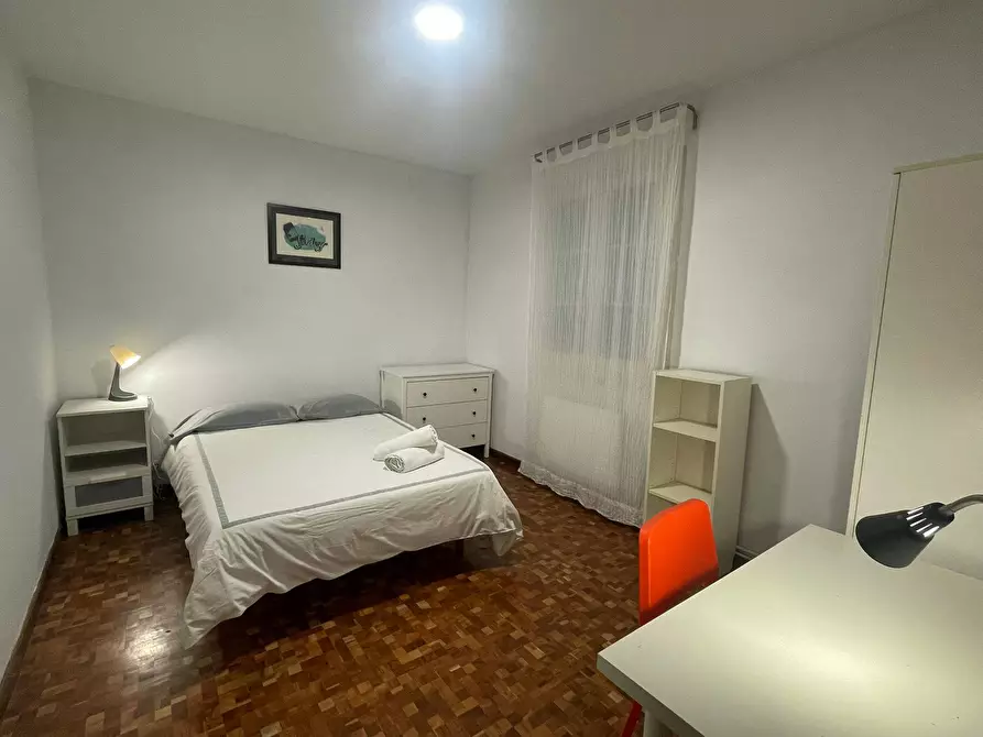 Immagine 10 di Appartamento in affitto  in Carrer de Luis Antúnez a Barcelona