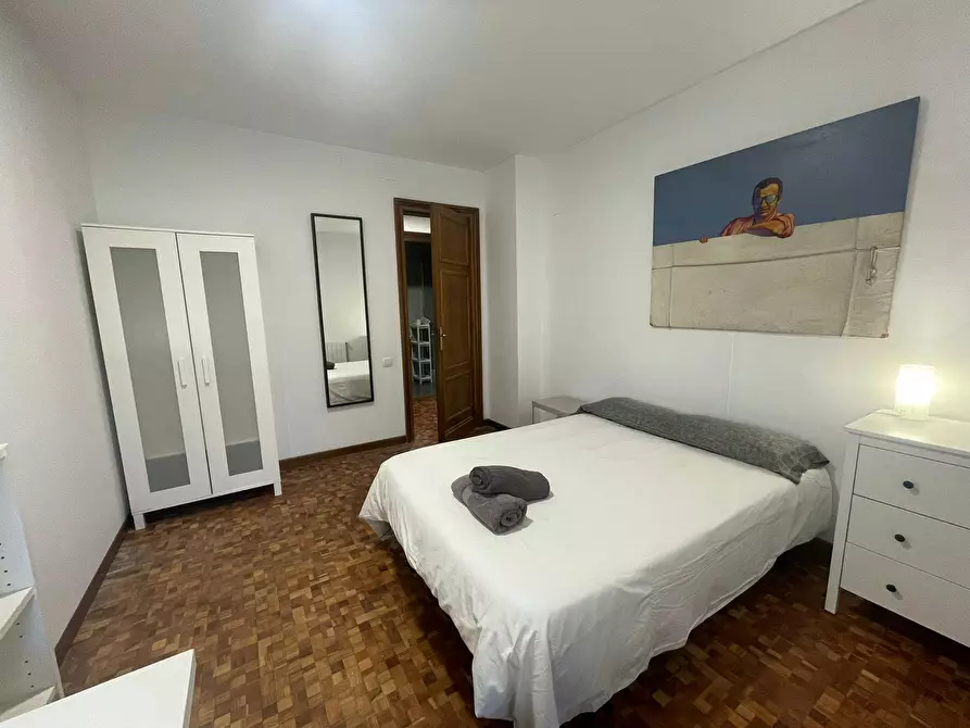 Immagine 4 di Appartamento in affitto  in Carrer de Luis Antúnez a Barcelona