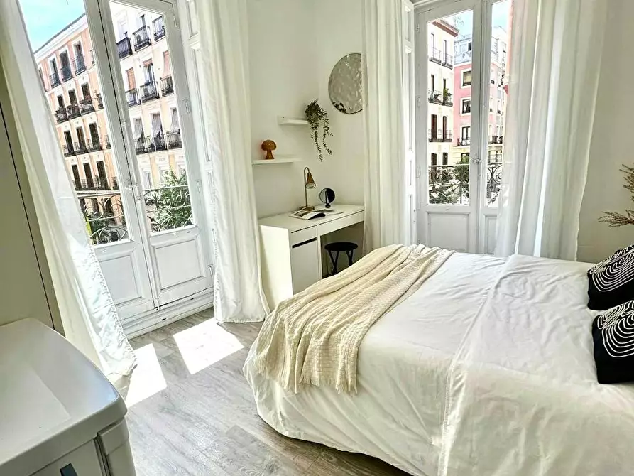 Immagine 2 di Camera in affitto  in Calle del Divino Pastor a Madrid