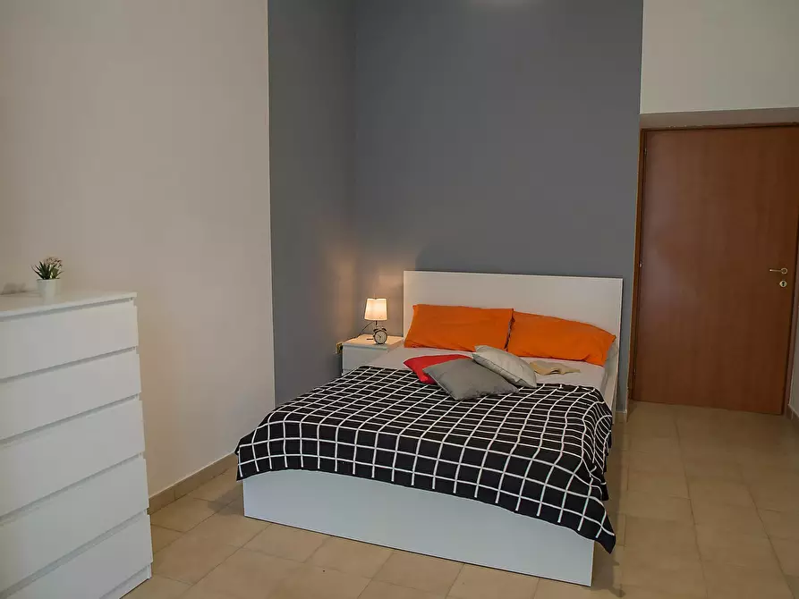 Immagine 6 di Camera in affitto  in Piazza San Francesco D'Assisi a Foggia