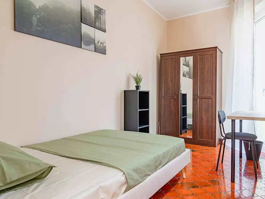 Immagine 1 di Camera in affitto  in Via Eugenio Donadoni a Milano