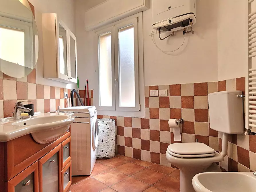 Immagine 5 di Appartamento in affitto  in Via Saragozza a Bologna