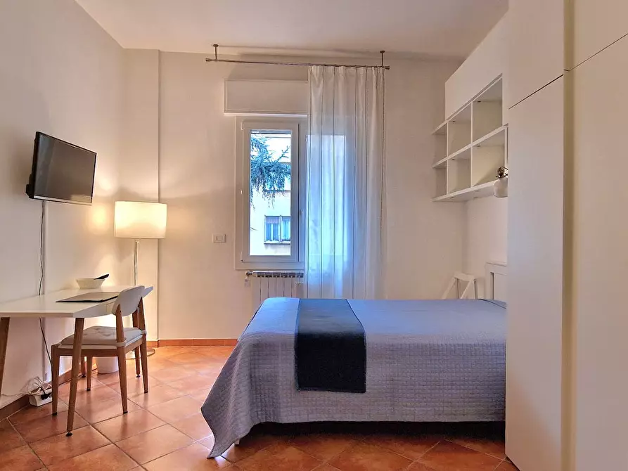 Immagine 3 di Appartamento in affitto  in Via Saragozza a Bologna