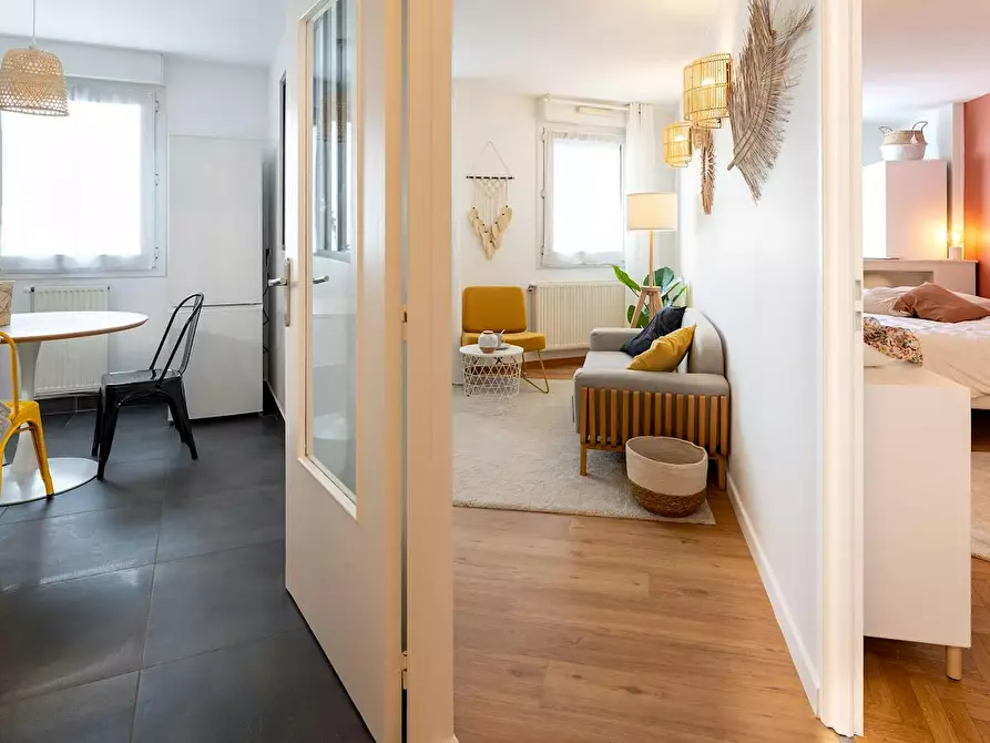 Immagine 9 di Camera in affitto  in Cours Émile-Zola a Villeurbanne