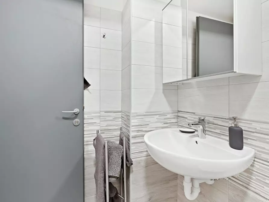 Immagine 9 di Camera in affitto  in Via Privata Deruta a Milano