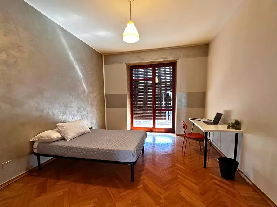 Immagine 8 di Camera in affitto  in Corso Giulio Cesare a Torino