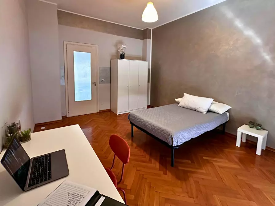 Immagine 5 di Camera in affitto  in Corso Giulio Cesare a Torino