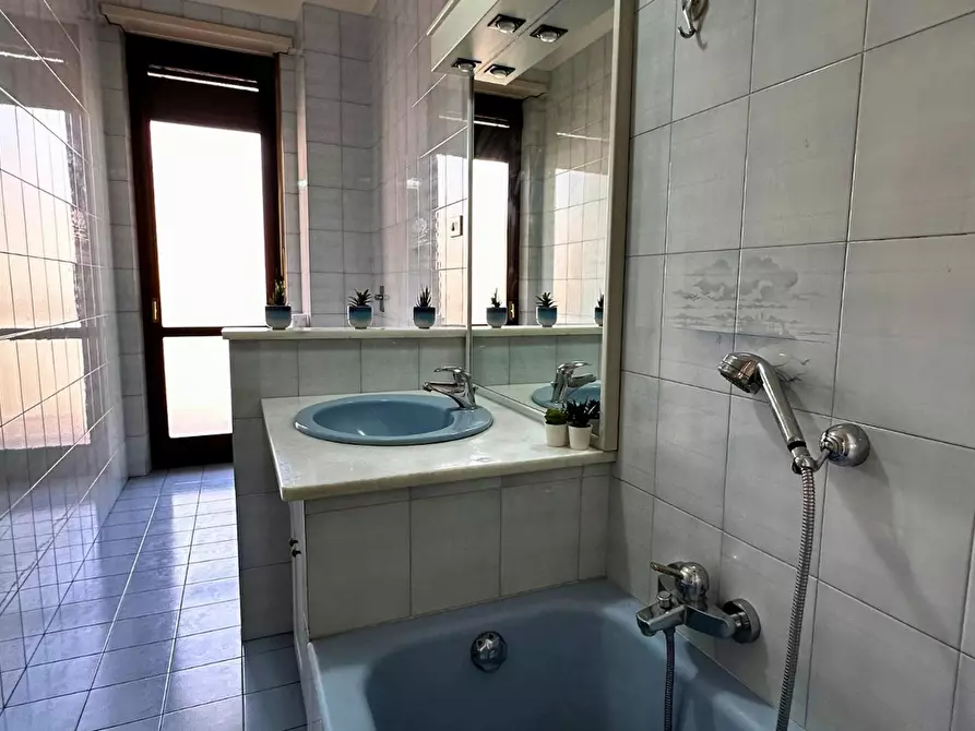 Immagine 7 di Camera in affitto  in Corso Giulio Cesare a Torino