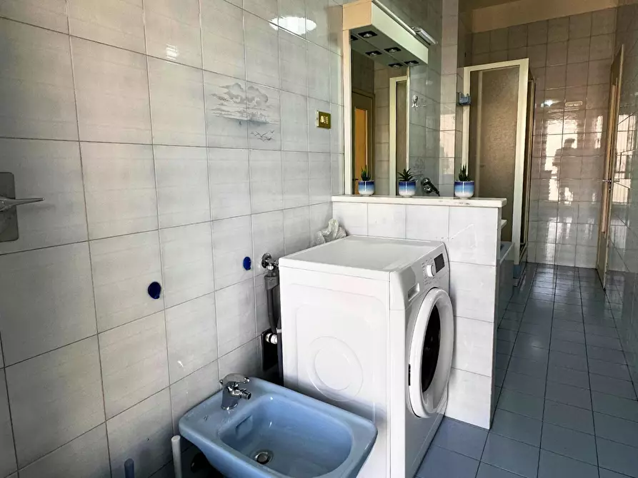 Immagine 8 di Camera in affitto  in Corso Giulio Cesare a Torino