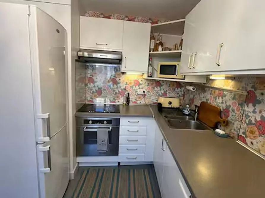 Immagine 3 di Appartamento in affitto  in Rue des Serruriers a Nice
