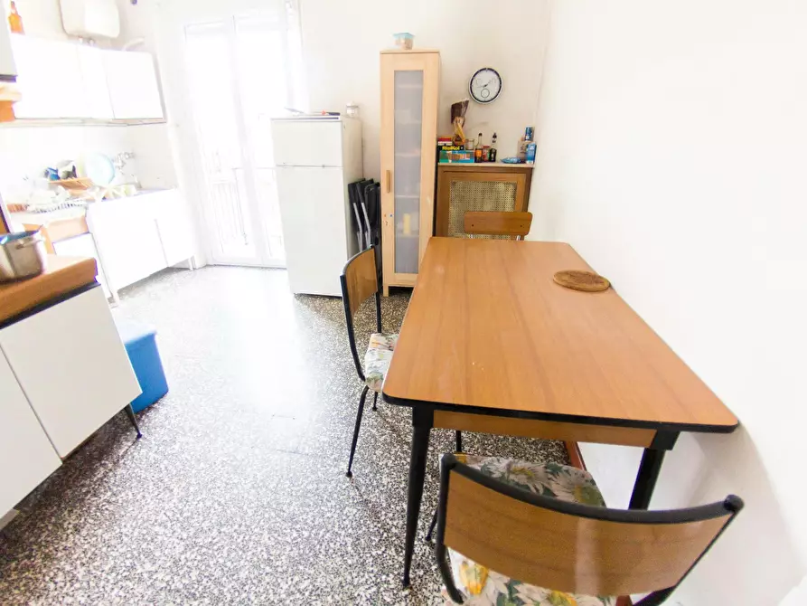 Immagine 4 di Camera in affitto  in Via Cenisio a Milano