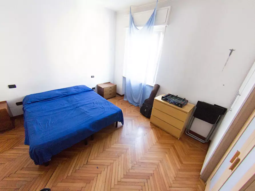 Immagine 1 di Camera in affitto  in Via Cenisio a Milano