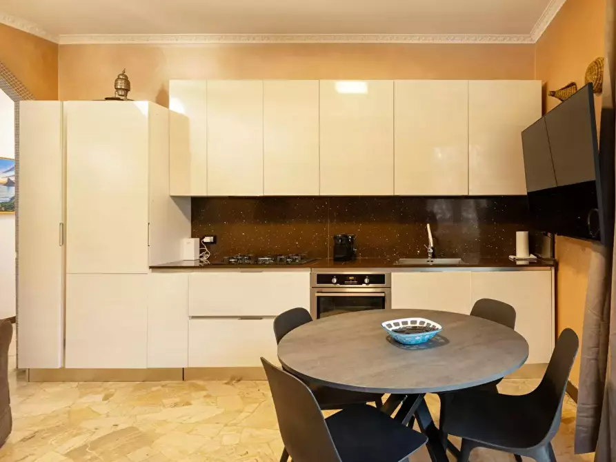 Immagine 5 di Appartamento in affitto  in Via Enrico Nöe a Milano