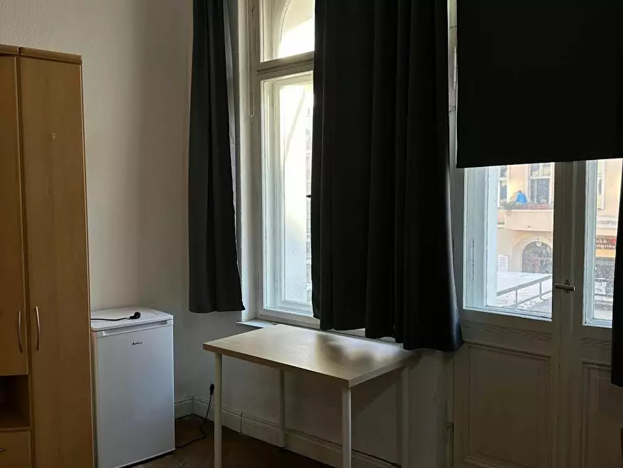 Immagine 2 di Camera in affitto  in Grunewaldstraße a Berlin