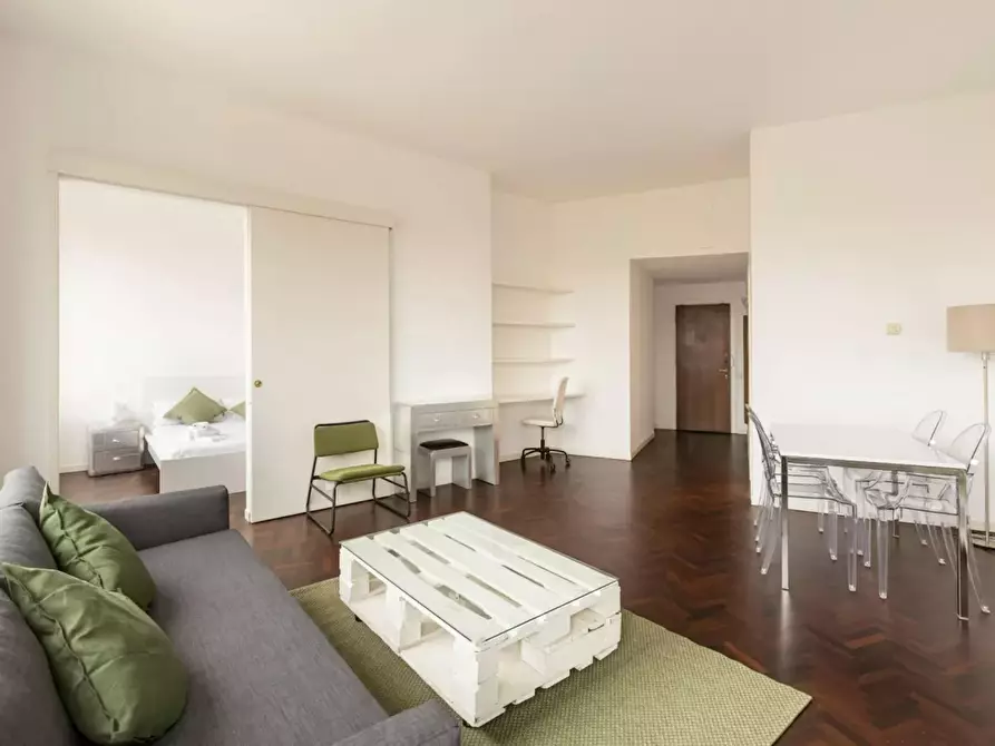 Immagine 9 di Appartamento in affitto  in Via Conca del Naviglio a Milano