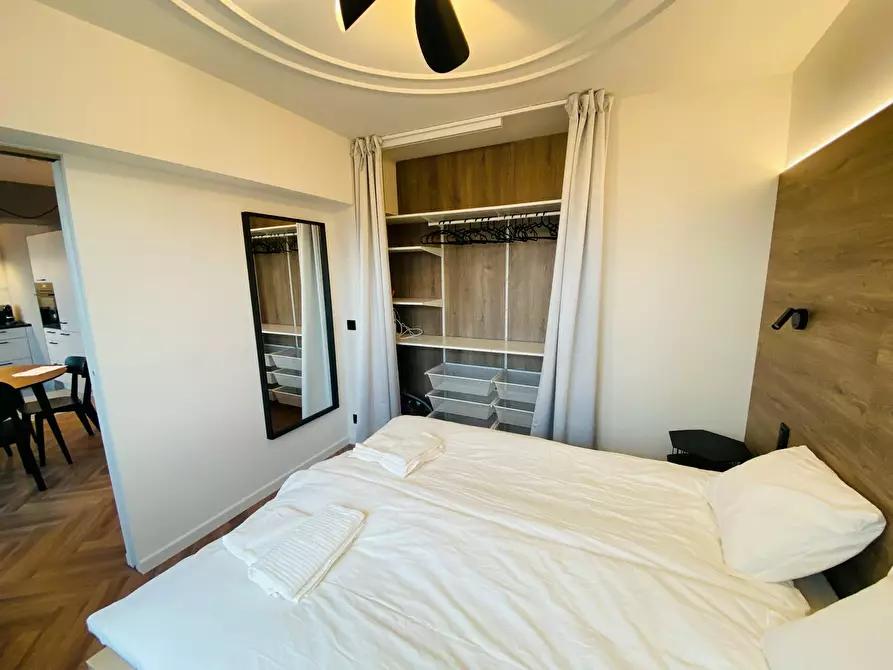 Immagine 9 di Appartamento in affitto  in Avenue Victor Olivier a Anderlecht