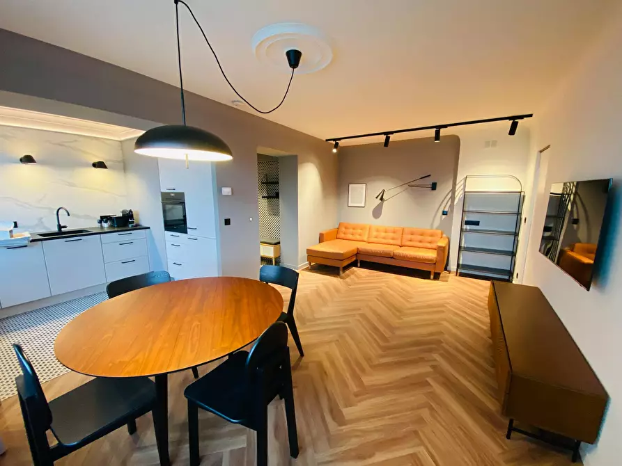 Immagine 4 di Appartamento in affitto  in Avenue Victor Olivier a Anderlecht