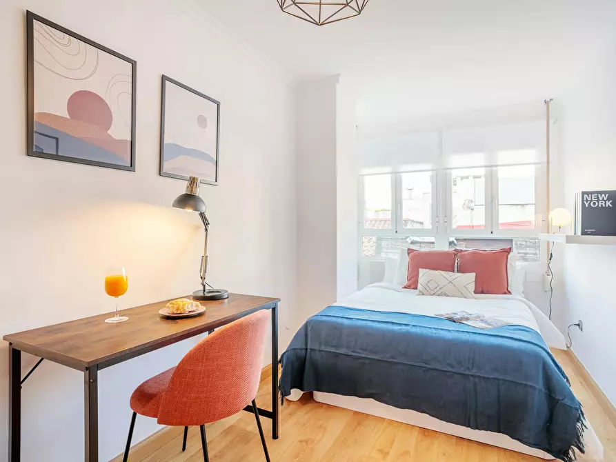 Immagine 1 di Camera in affitto  in Calle Valdés a Alicante/Alacant