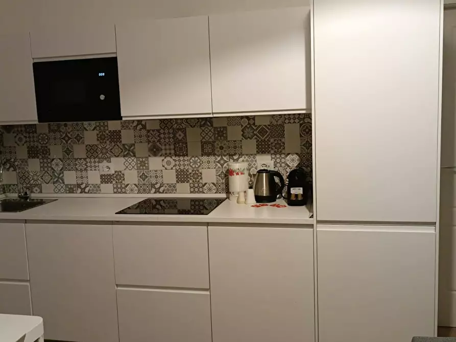 Immagine 2 di Appartamento in affitto  in Via Mauro Macchi a Milano