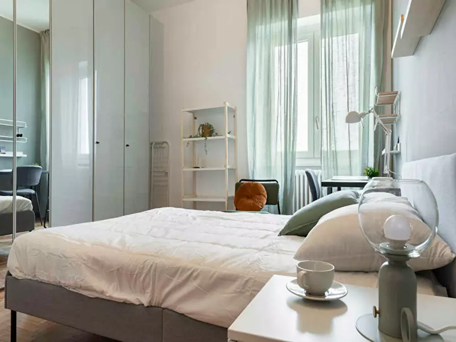 Immagine 5 di Camera in affitto  in Via Valsugana a Milano