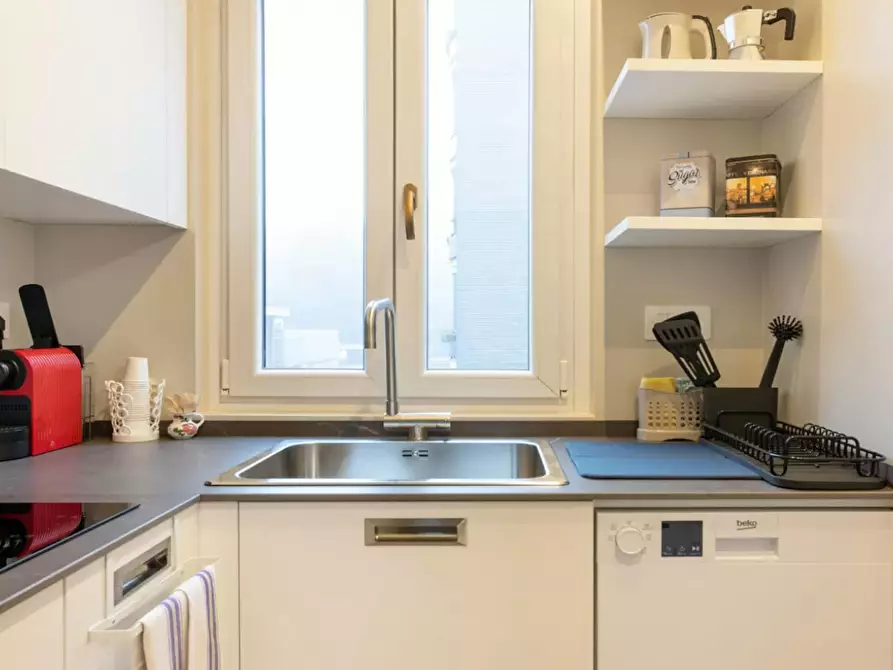 Immagine 10 di Appartamento in affitto  in Via Meloria a Milano