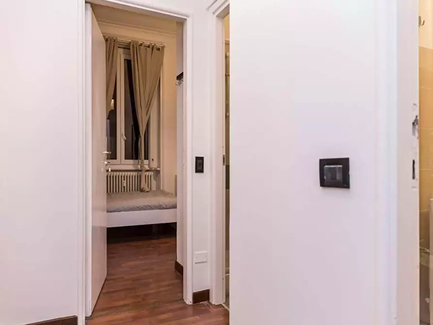 Immagine 7 di Camera in affitto  in Via Giulio Tarra a Milano