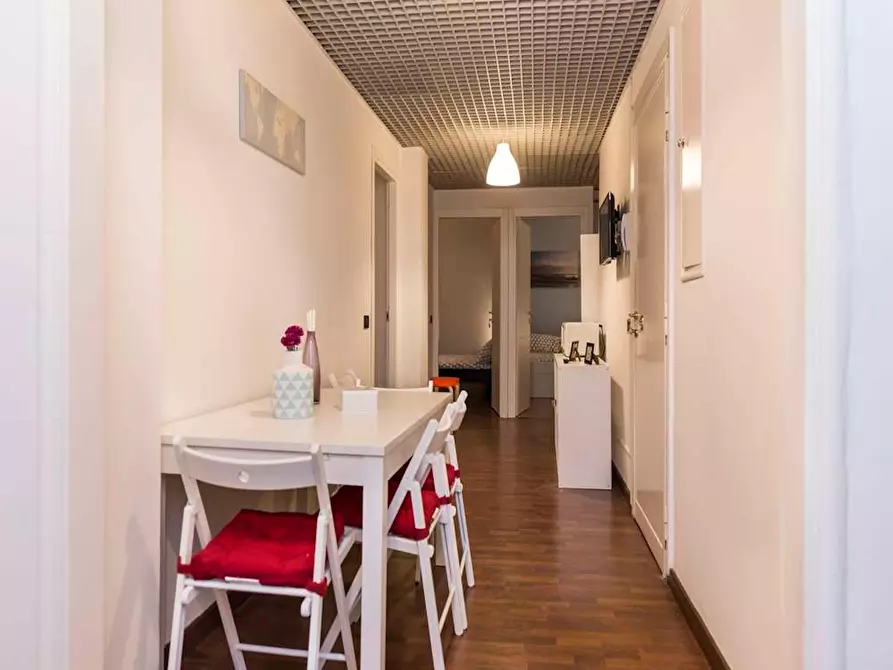 Immagine 8 di Camera in affitto  in Via Giulio Tarra a Milano