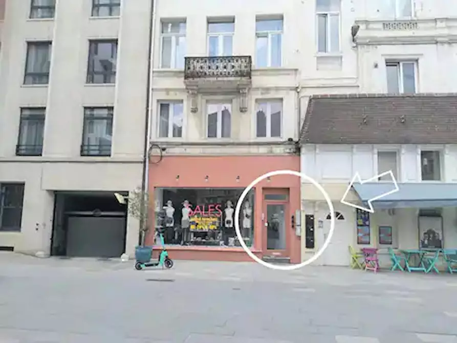 Immagine 6 di Appartamento in affitto  in Rue du Prince Albert a Ixelles
