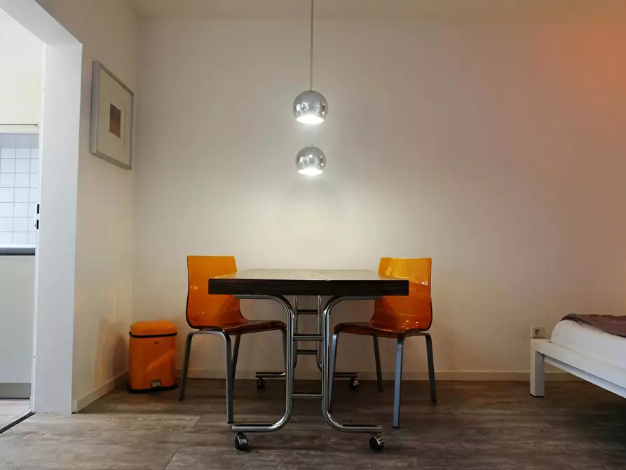 Immagine 9 di Appartamento in affitto  in Martinstraße a Düsseldorf