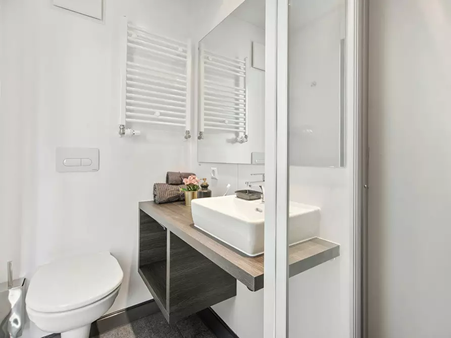 Immagine 2 di Appartamento in affitto  in Wolframstraße a Stuttgart Stuttgart-Nord